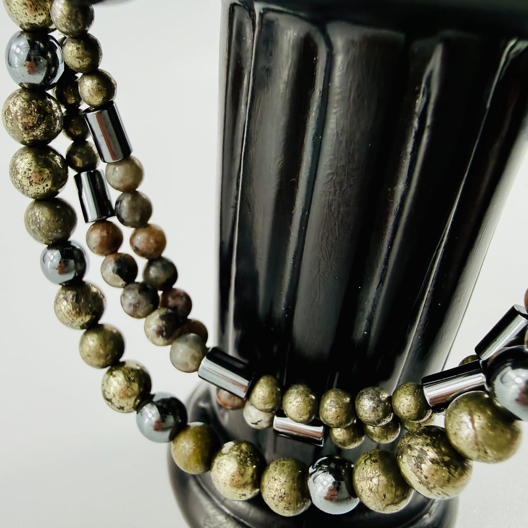 3 Armbänder zum einzeln tragen oder kombinieren mit Pyrit, Hämatit und Yoorerlite – Produktabbildung 7