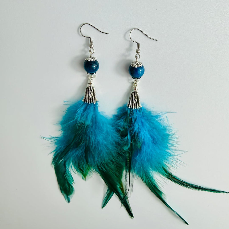 BOHO-Federohrhänger mit Tigerauge – Earrings – mit Silber (Produktansicht)