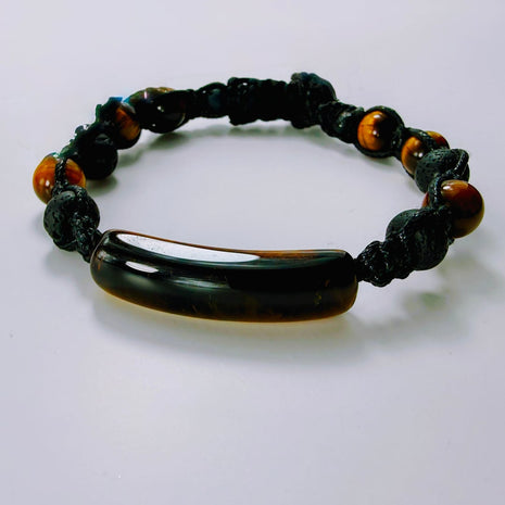 Geknüpftes Armband mit goldenem Tigerauge und porösen Lavasteinperlen – Bracelets – mit Silber, Onyx (Produktansicht)