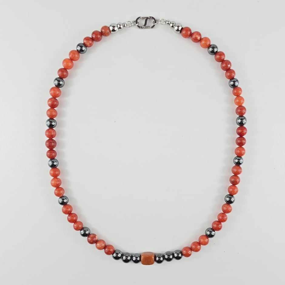 Karneol Halskette mit Hämatit Akzenten – Halsketten – mit Silber (Produktansicht)