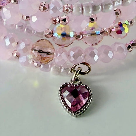 Spiralarmband mit rosa facettierten Glasperlen und Roccailles – Bracelets – mit Perle, Silber (Produktansicht)