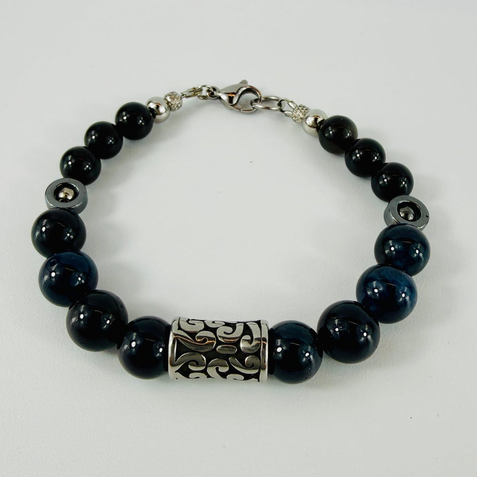 Tiefblaues Turmalin und Obsidian Armband mit stylischen Edelstahlelementen – Bracelets – mit Silber, Onyx (Produktansicht)